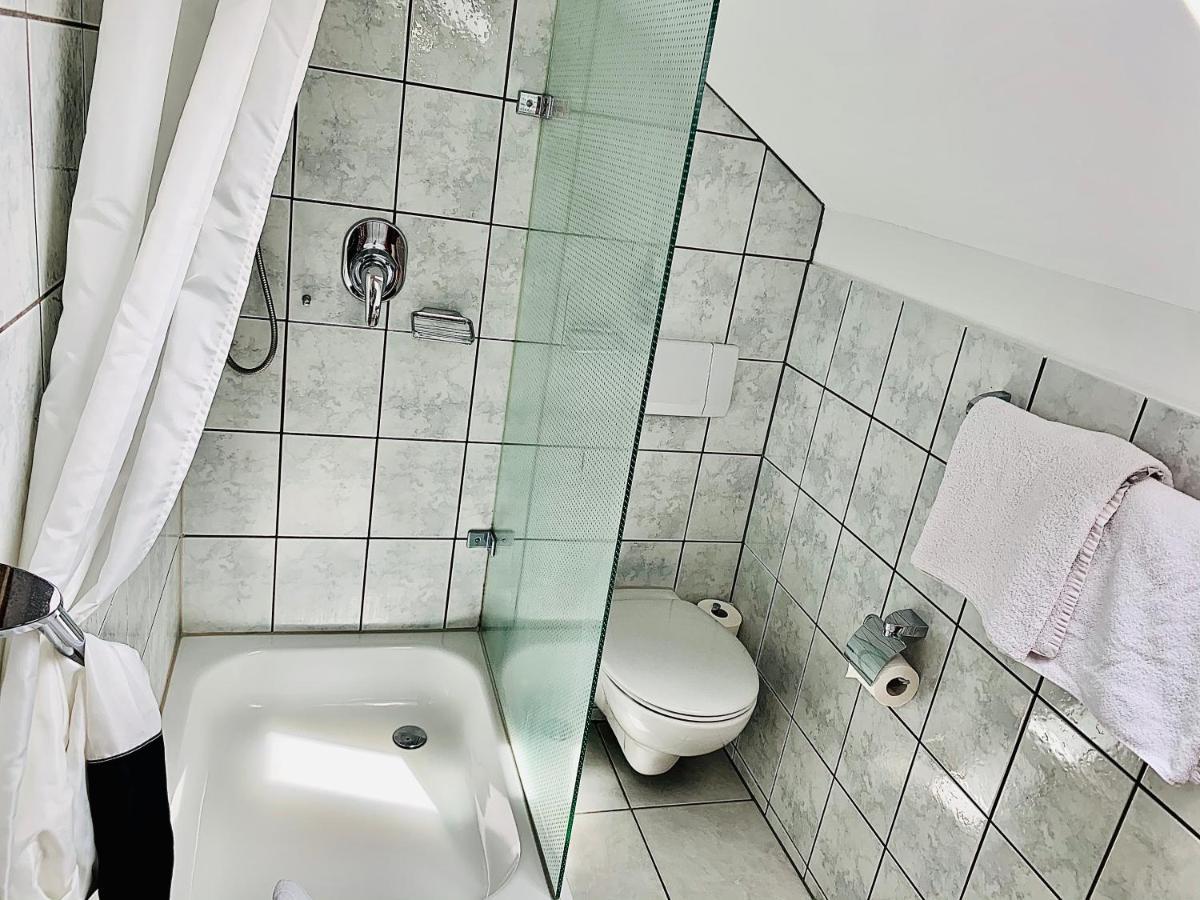 Gaestehaus Hohe Tannen Гармиш-Партенкирхен Экстерьер фото