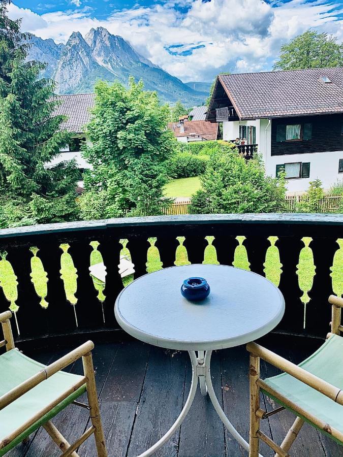 Gaestehaus Hohe Tannen Гармиш-Партенкирхен Экстерьер фото